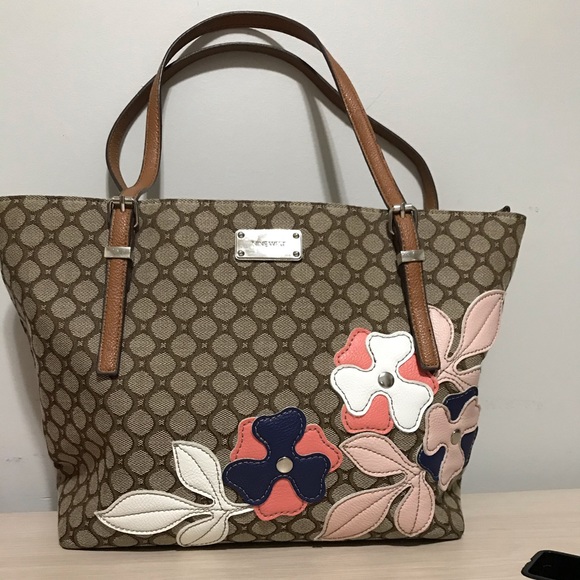 NINE WEST small tote 🌹 - Picture 1 of 15